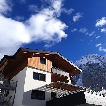 Ferienwohnung Haus Obweger Längenfeld Exterior foto